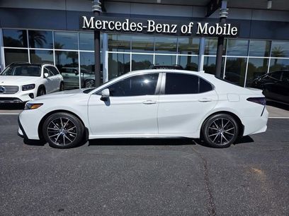 Used 2023 Toyota Camry SE w/ Convenience Package