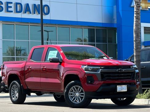 New 2026 Chevrolet Colorado LT w/ LT Convenience Package RWD image 2