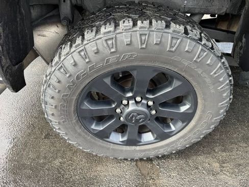 Used 2020 RAM 2500 Big Horn w/ Level 2 Equipment Group image 59