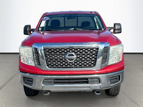 Used 2017 Nissan Titan SV AWD/4WD image 2