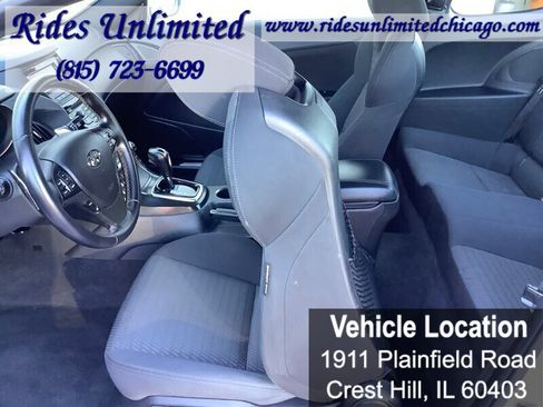 Used 2014 Hyundai Genesis 2.0T image 23