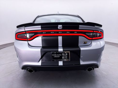 Used 2022 Dodge Charger Scat Pack RWD image 16