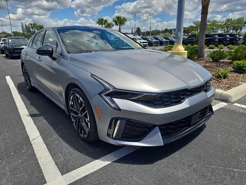 Certified 2025 Kia K5 GT FWD image 3