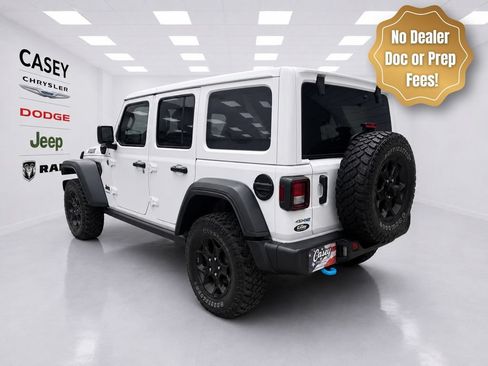 Used 2023 Jeep Wrangler Unlimited w/ Cold Weather Group AWD/4WD image 3