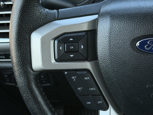 Used 2016 Ford F150 Lariat RWD image 13