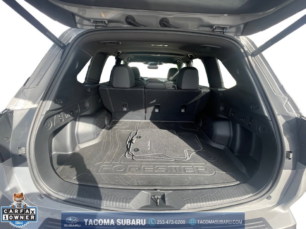 Used 2025 Subaru Forester Limited AWD/4WD image 19