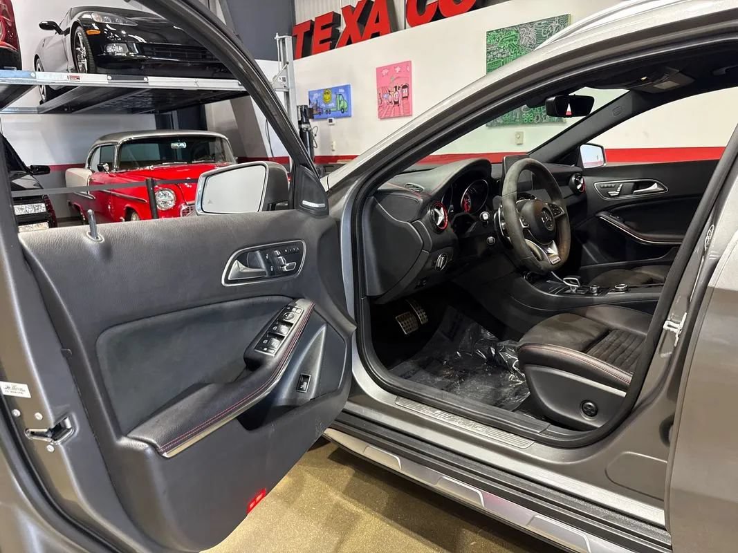 Used 2018 Mercedes-Benz GLA 45 AMG 4MATIC image 98