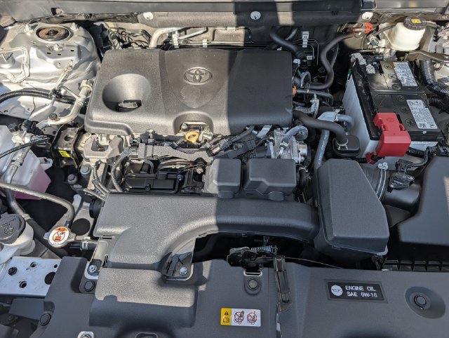 Used 2024 Toyota RAV4 XLE FWD image 34