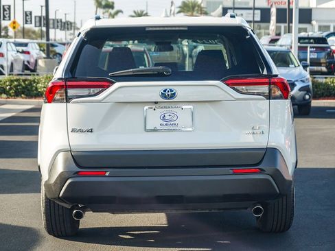 Used 2024 Toyota RAV4 LE image 6