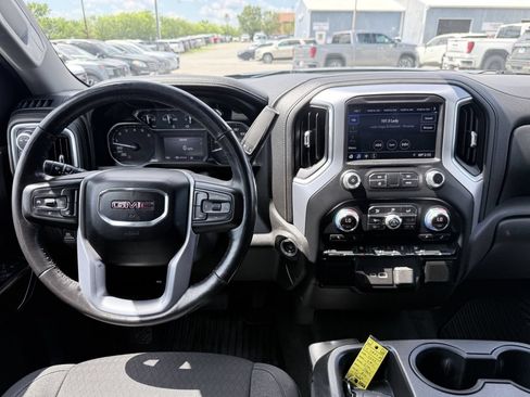 Used 2020 GMC Sierra 1500 SLE w/ SLE Value Package AWD/4WD image 10
