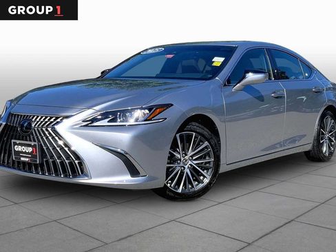 Used 2025 Lexus ES 350 w/ Premium Package FWD image 1