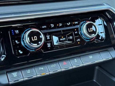 New 2026 GMC Sierra 3500 Denali Ultimate image 24