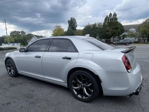 Used 2023 Chrysler 300 S RWD image 4