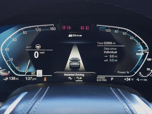 Used 2023 BMW X5 xDrive45e w/ Executive Package image 31