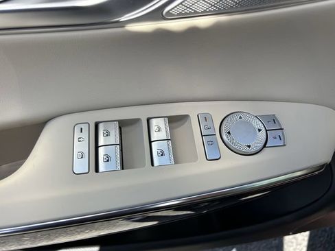 New 2026 Genesis GV70 2.5T image 23