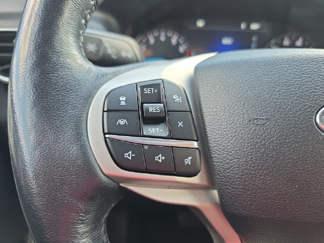 Used 2022 Ford Explorer Limited w/ Equipment Group 301A RWD image 20
