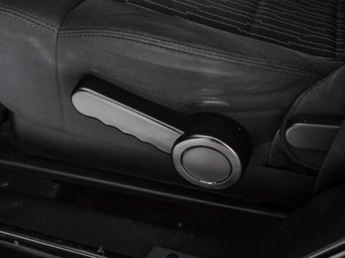 Used 2012 Jeep Wrangler Rubicon image 21