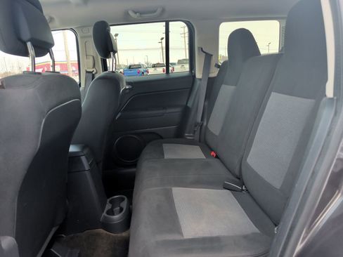 Used 2017 Jeep Patriot Sport w/ Power Value Group image 17