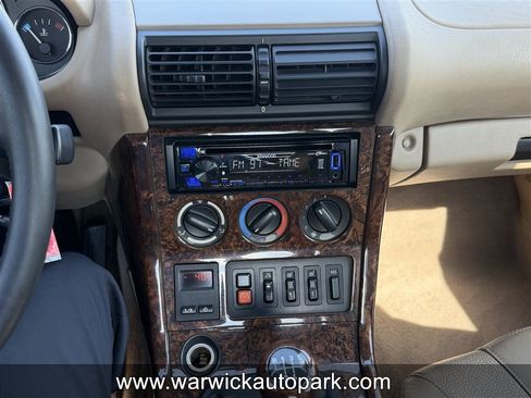 Used 1998 BMW Z3 2.8 RWD image 7