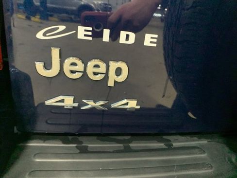 Used 2006 Jeep Liberty Limited image 29