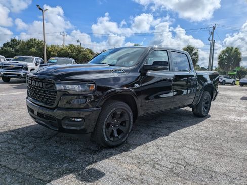 Used 2026 RAM 1500 Big Horn AWD/4WD image 8
