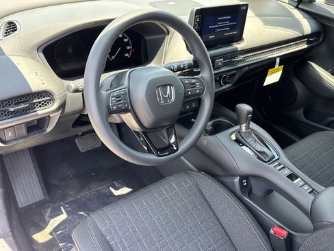 New 2026 Honda HR-V LX image 11