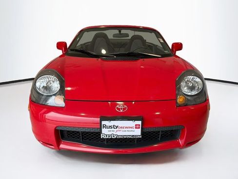 Used 2002 Toyota MR2 RWD image 2