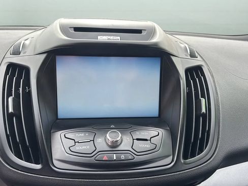 Used 2014 Ford Escape SE w/ Equipment Group 201A FWD image 14