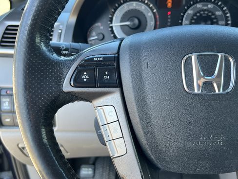 Used 2016 Honda Odyssey Touring Elite image 18