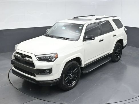 Used 2021 Toyota 4Runner Nightshade AWD/4WD image 40