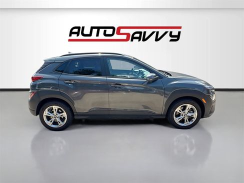 Used 2023 Hyundai Kona SEL image 8