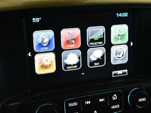 Used 2018 Chevrolet Silverado 1500 High Country image 12