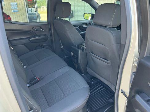 Used 2024 GMC Canyon Elevation w/ Convenience Package RWD image 28