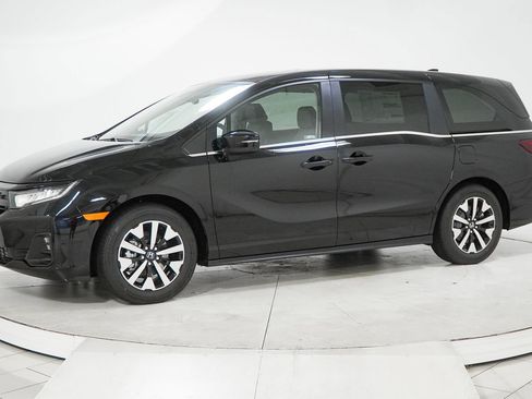 New 2026 Honda Odyssey EX-L image 4