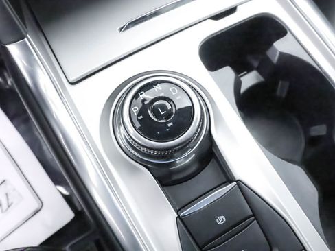 Used 2022 Ford Explorer Limited w/ Limited Technology Package image 13