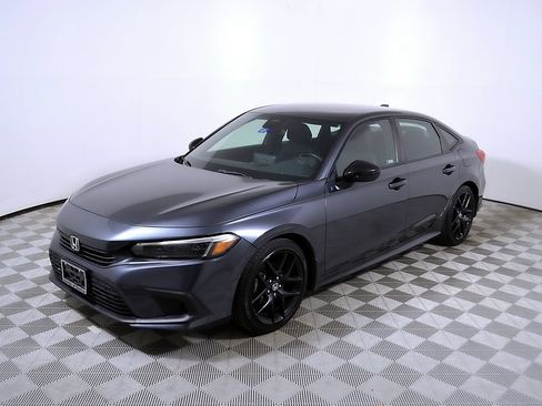 Used 2024 Honda Civic Sport image 3