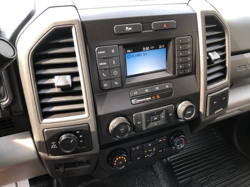 Used 2021 Ford F350 XL w/ Power Equipment Group AWD/4WD image 26