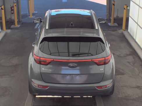 Used 2017 Kia Sportage EX w/ EX Premium Package FWD image 7