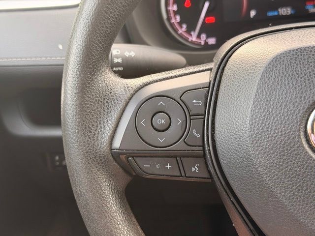 Used 2023 Toyota RAV4 XLE FWD image 24