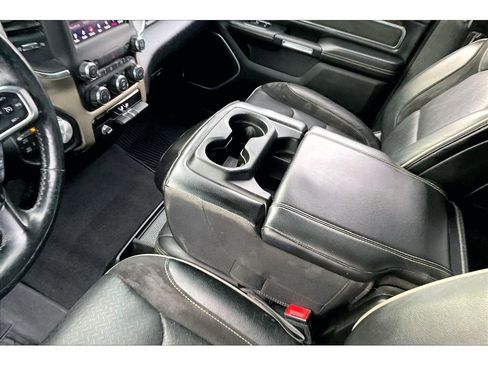 Used 2019 RAM 1500 Laramie image 17