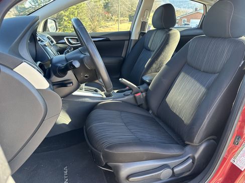 Used 2017 Nissan Sentra SV image 9