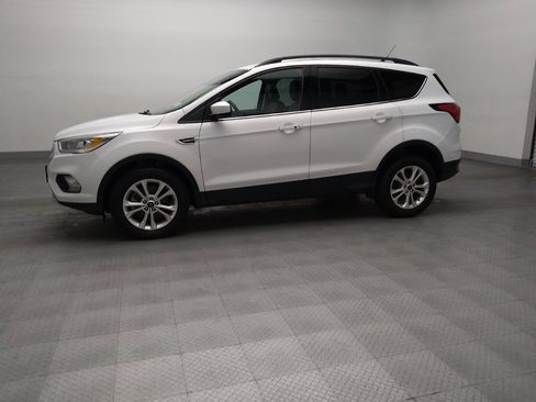 Used 2019 Ford Escape SEL AWD/4WD image 2