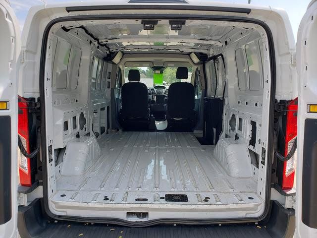 Used 2016 Ford Transit 150 130 Low Roof RWD image 5