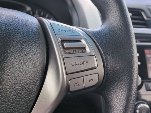 Used 2014 Nissan Altima 2.5 S w/ Display Audio Package image 24