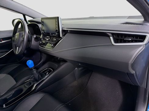 Used 2020 Toyota Corolla XSE image 30