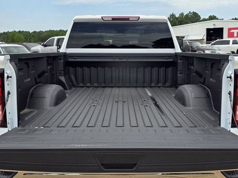 New 2026 GMC Sierra 2500 Pro AWD/4WD image 13