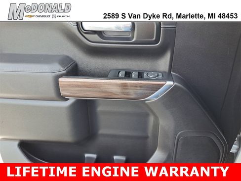 Used 2022 Chevrolet Silverado 1500 RST image 18