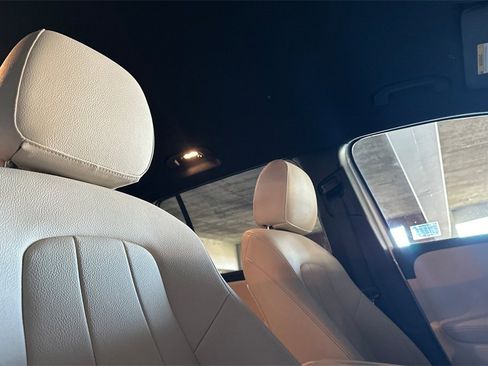 Certified 2025 Mercedes-Benz GLB 250 4MATIC image 20