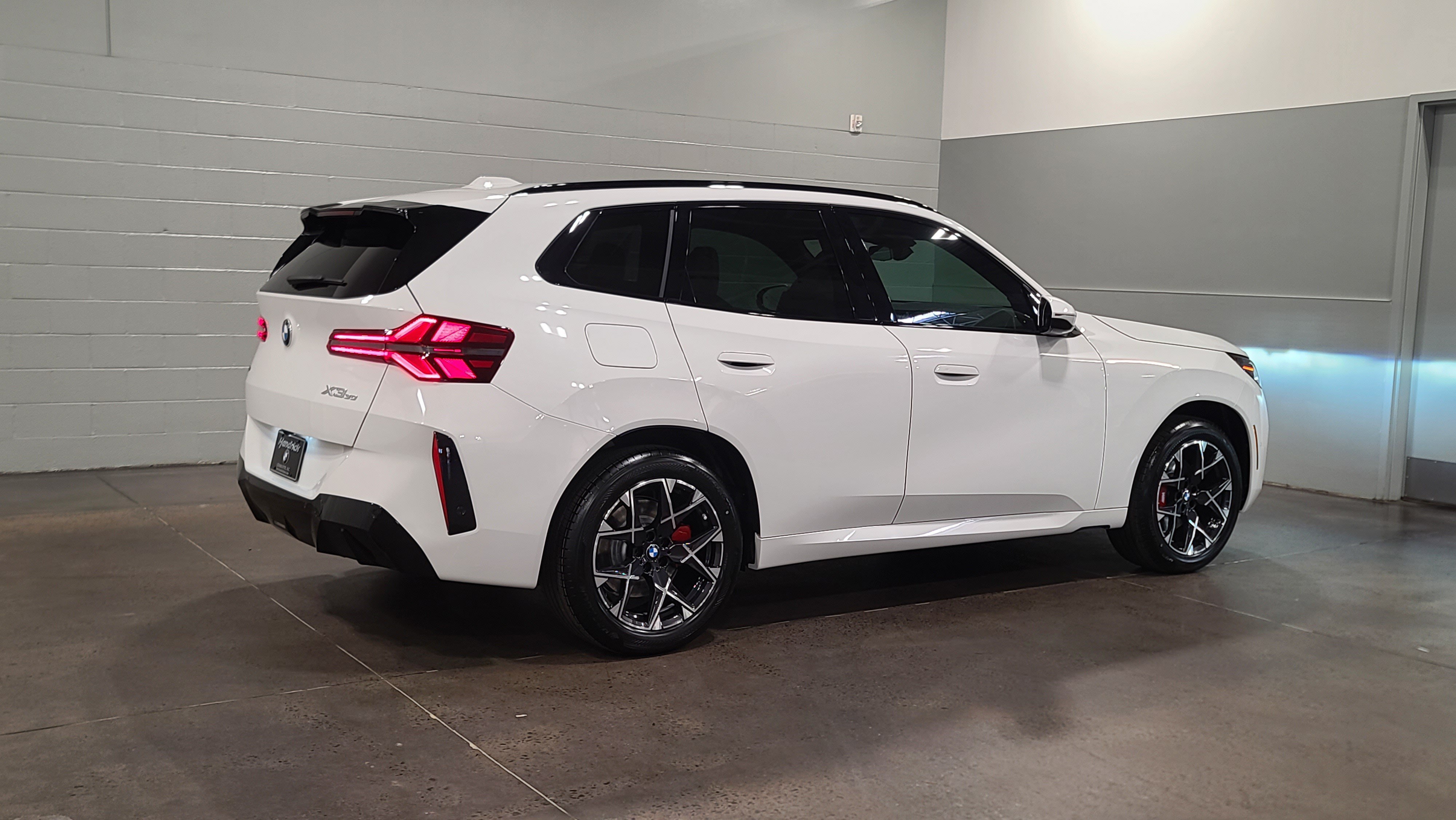 Used 2026 BMW X3 xDrive30i w/ M Sport Package AWD/4WD image 8
