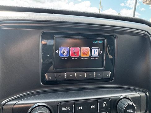 Used 2015 Chevrolet Silverado 2500 W/T w/ WT Convenience Package AWD/4WD image 17